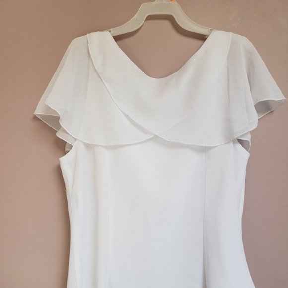 Jessica White Sleeveless Top - Picture 4 of 7